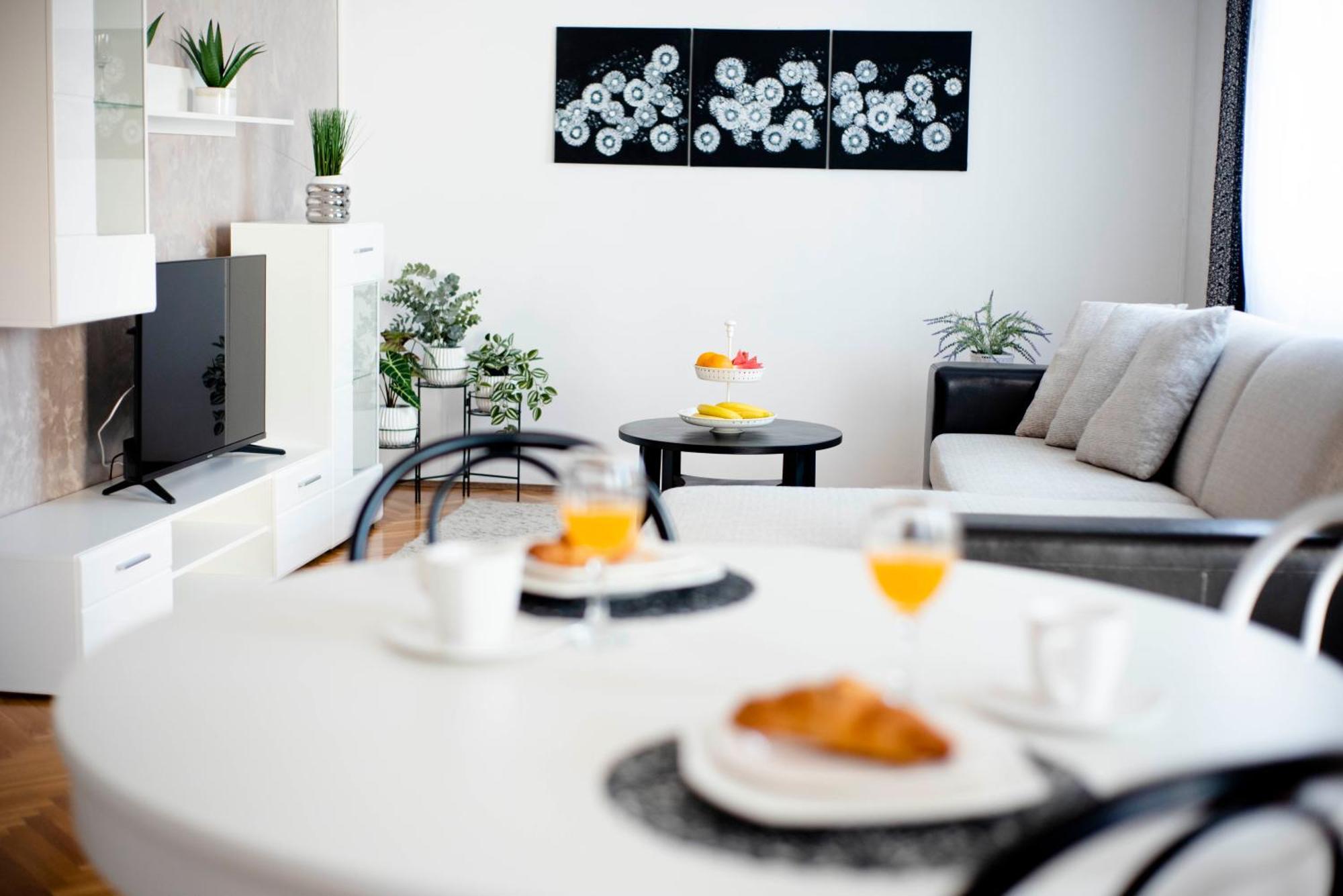Apartman Karla Sinj Extérieur photo